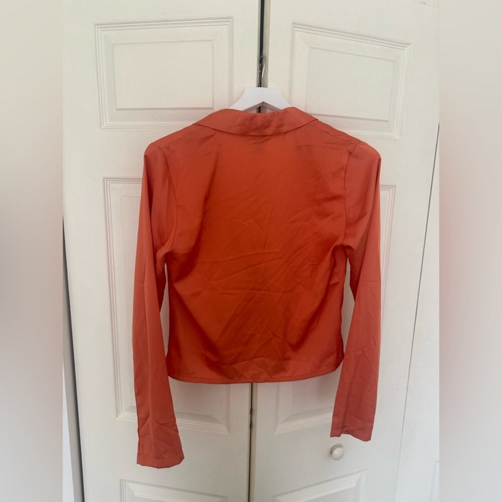 NWT Princess Polly Rylee Satin Lapel Blouse Top Shiny Open Front Top US 4 - Picture 8 of 8